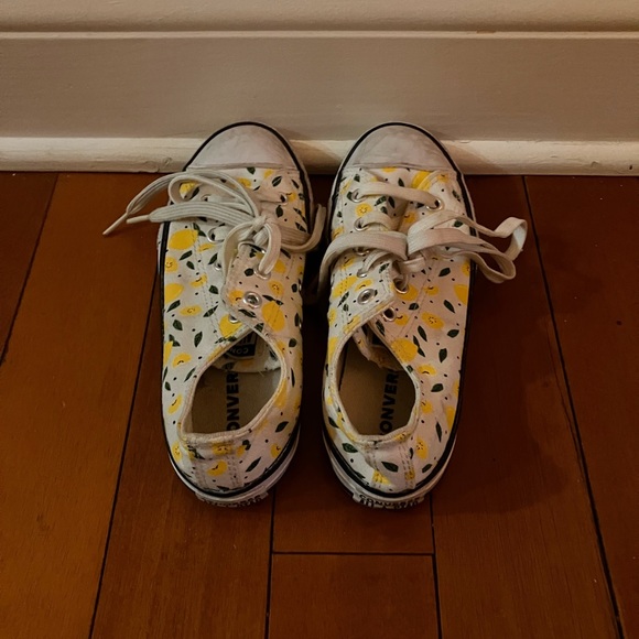 Lemon converse - Picture 3 of 5